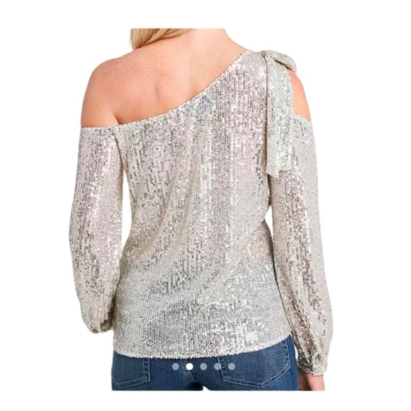 CeCe Long Sleeve Silver Champaign Bow Detail Sequin Cold Shoulder Top NWT Size S - Picture 2 of 11